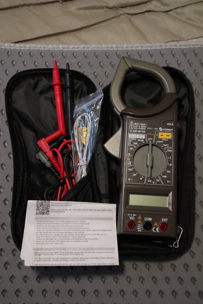 Steren Digital Multimeter with Clamp